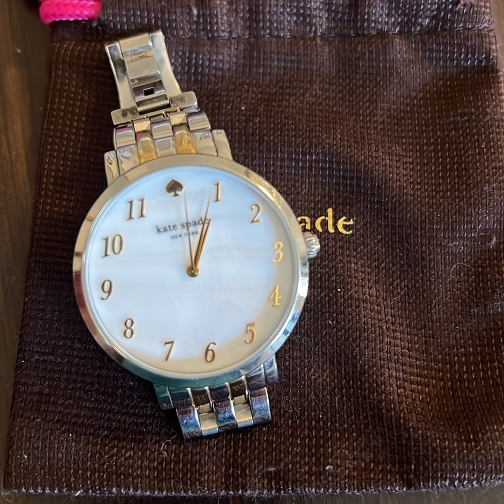 🌺Kate Spade Watch🌺 Gold & Silver - Picture 2 of 9